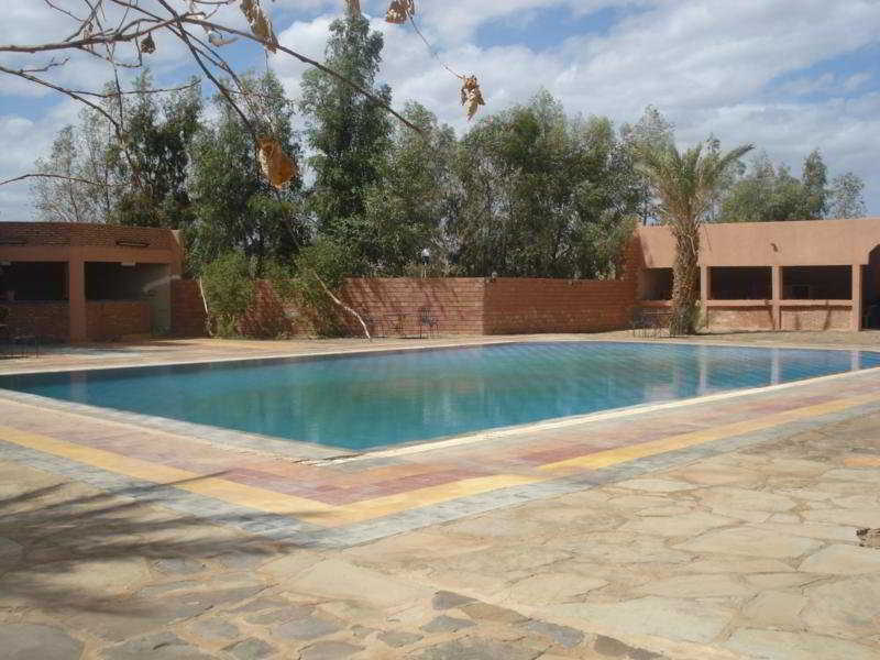 Auberge Kasbah Meteorites Alnif Buitenkant foto