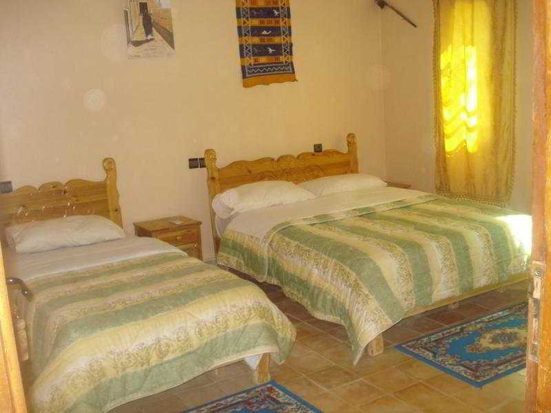 Auberge Kasbah Meteorites Alnif Buitenkant foto